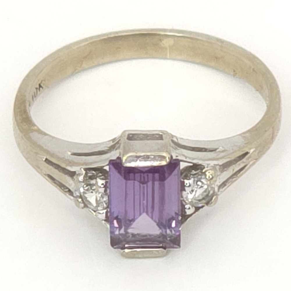 10k Yellow Gold Emerald Cut Purple Blue Synthetic Alexandrite Ring Size 2.25